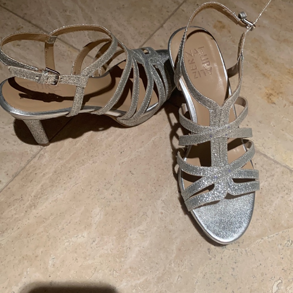 Womens sandals